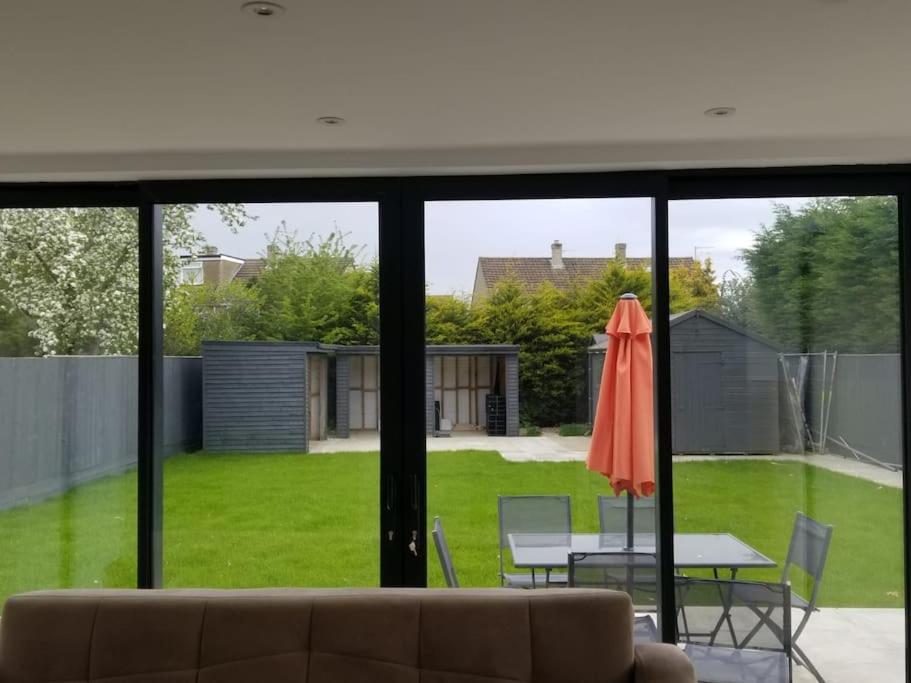 Evergreen Lodge - Two Bed Lux Flat - Parking, Garden, Patio, Wifi, Netflix - Close To Blenheim Palace & Oxford - F3 Kidlington Eksteriør bilde